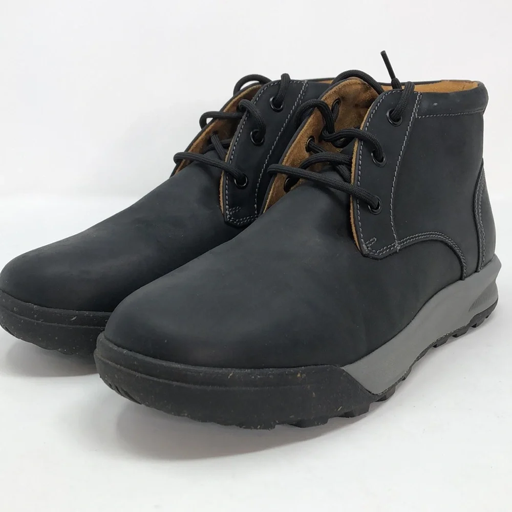 Florsheim Men’s Trailmax Black Leather Chukka Boots - Size 8.5 Wide